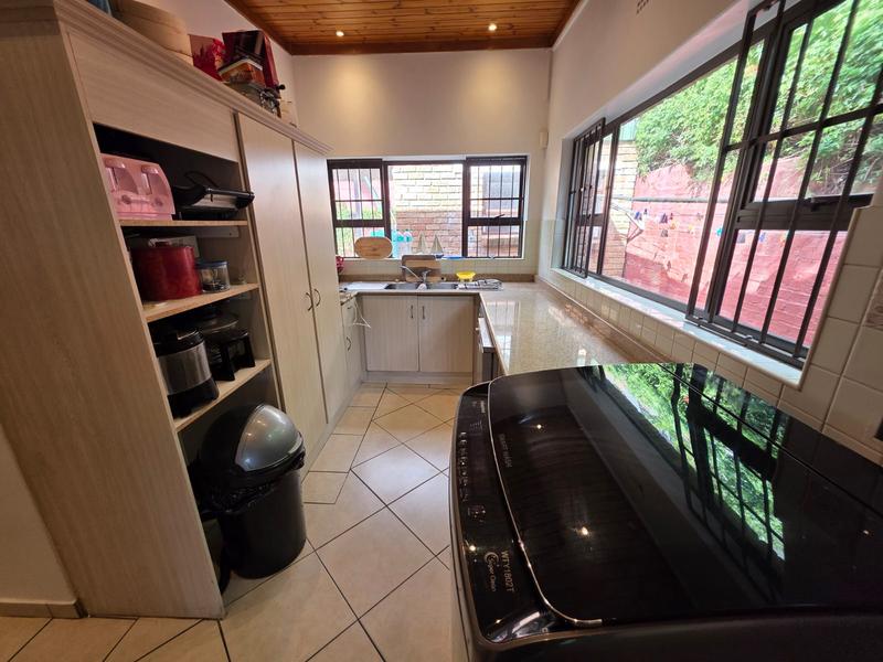 5 Bedroom Property for Sale in Gordons Bay Western Cape